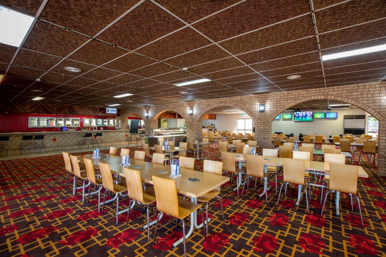 Leichhardt Hotel Motel Клонкарри Экстерьер фото